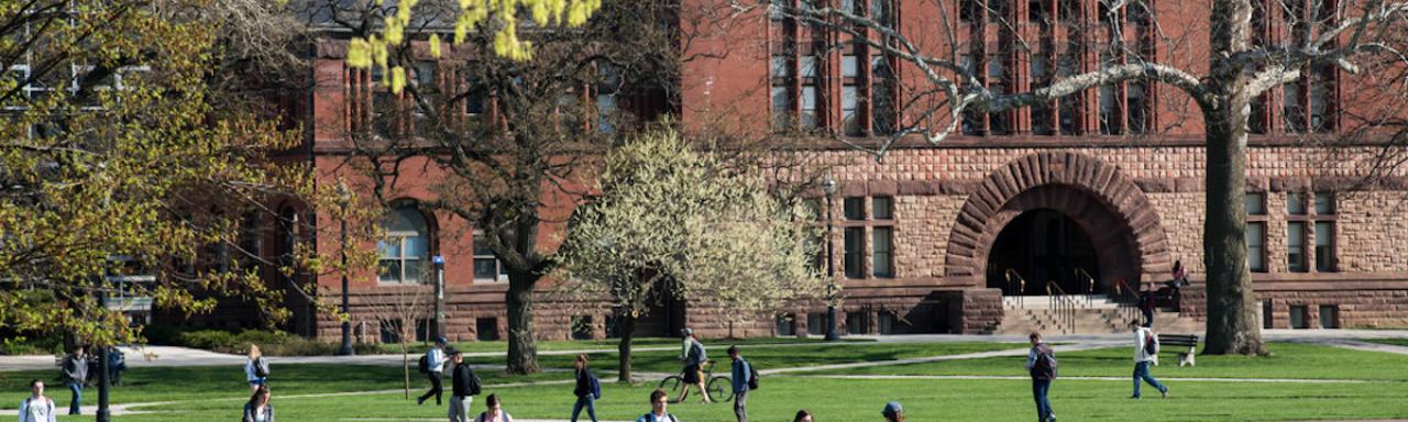 Picture of Hayes Hall on the Oval.